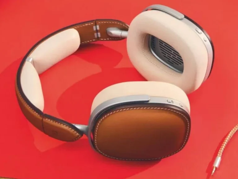 hermes-ateliers-horizons-headphones1 hermes-ateliers-horizons-headphones1